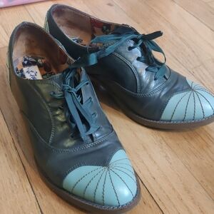Elegant Teal and Green Women's Flats